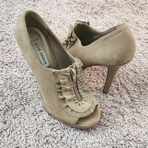 Ruffle Zip Peep Toe Stiletto